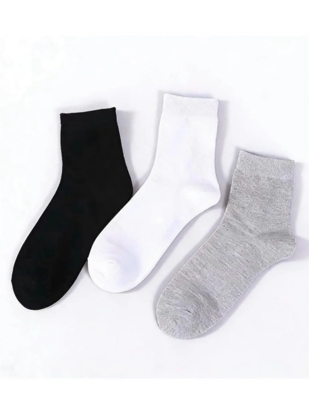 New Pack of 12 Men’s One Size Low-Cut Athletic Socks in White, Gray & Black